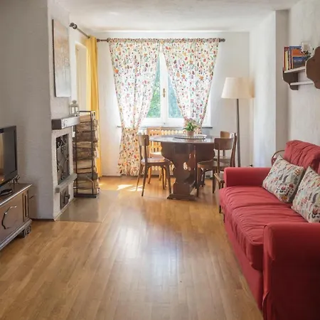 Lovely Flat In Apartment