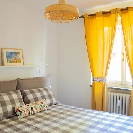 Апартаменты Lovely Flat In