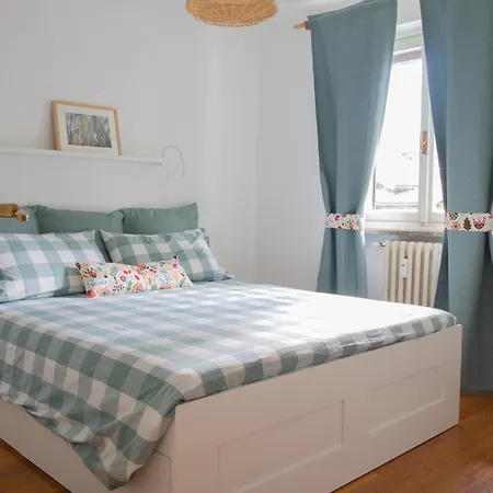 Апартаменты Lovely Flat In Морже