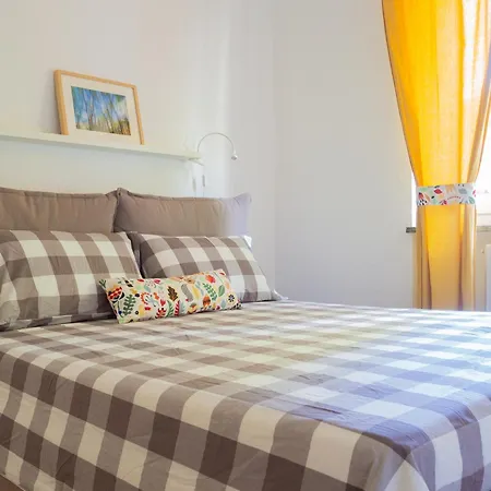 Lovely Flat In Apartamento *